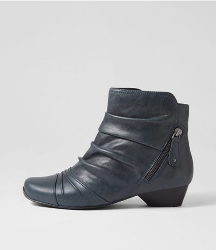 Camryn Xw Zr Navy Leather Ankle Boots