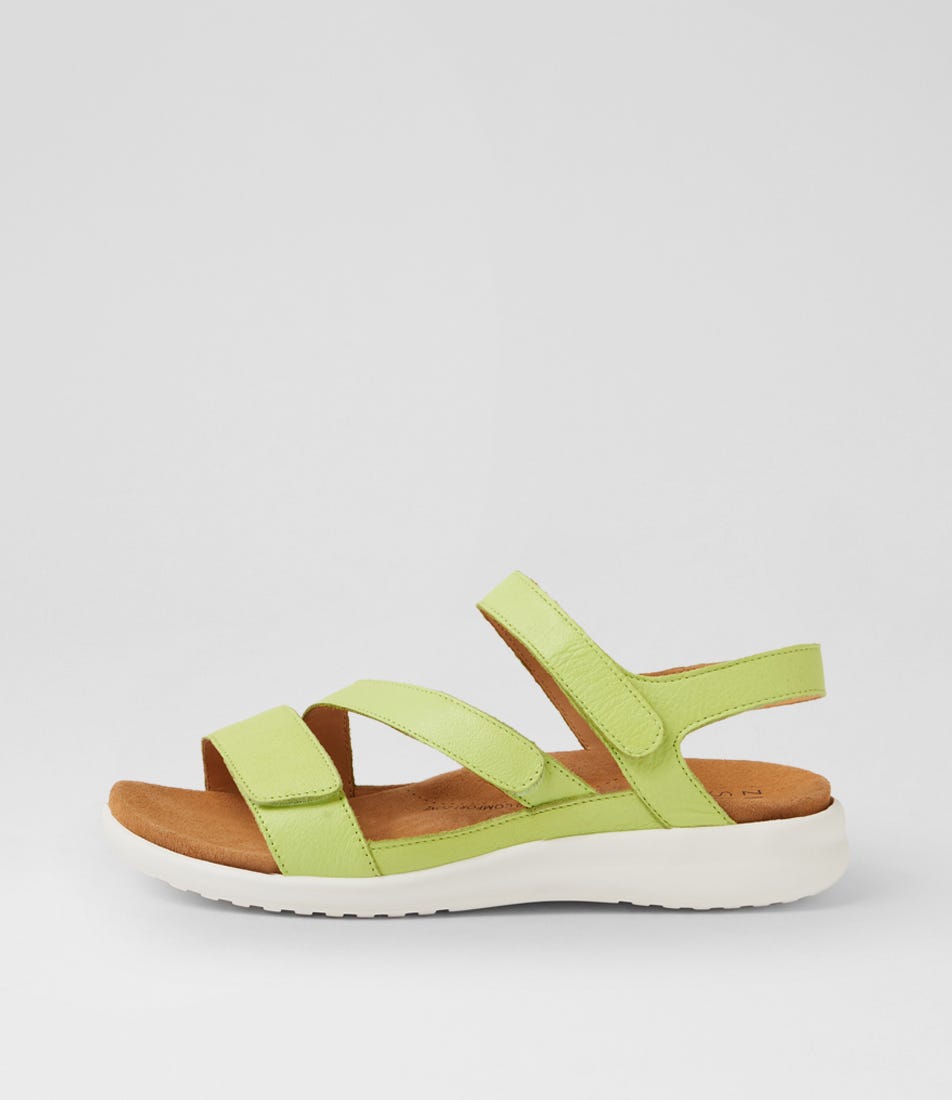 Boyde Xw Lightt Citrus White Leather Sandals