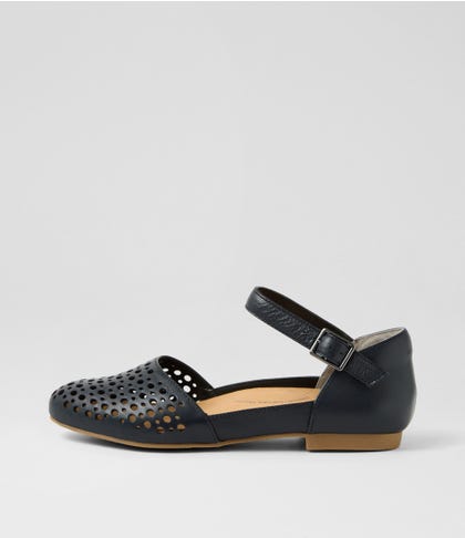 Carrole Xf Navy Leather Flat Shoes