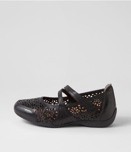 Xoddie W Black Leather Flat Shoes
