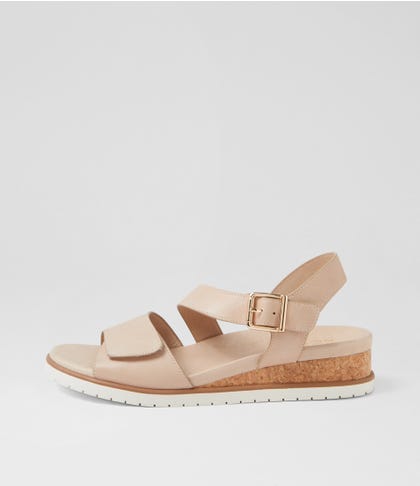 Vamsy W Camel White Leather Sandals