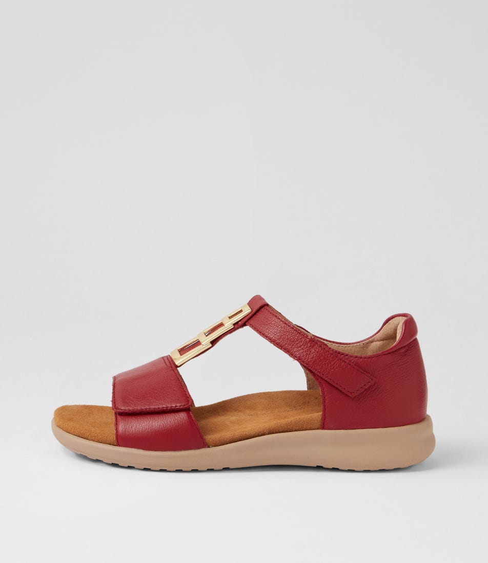 Briel Xw Dark Red Almond Leather Sandals