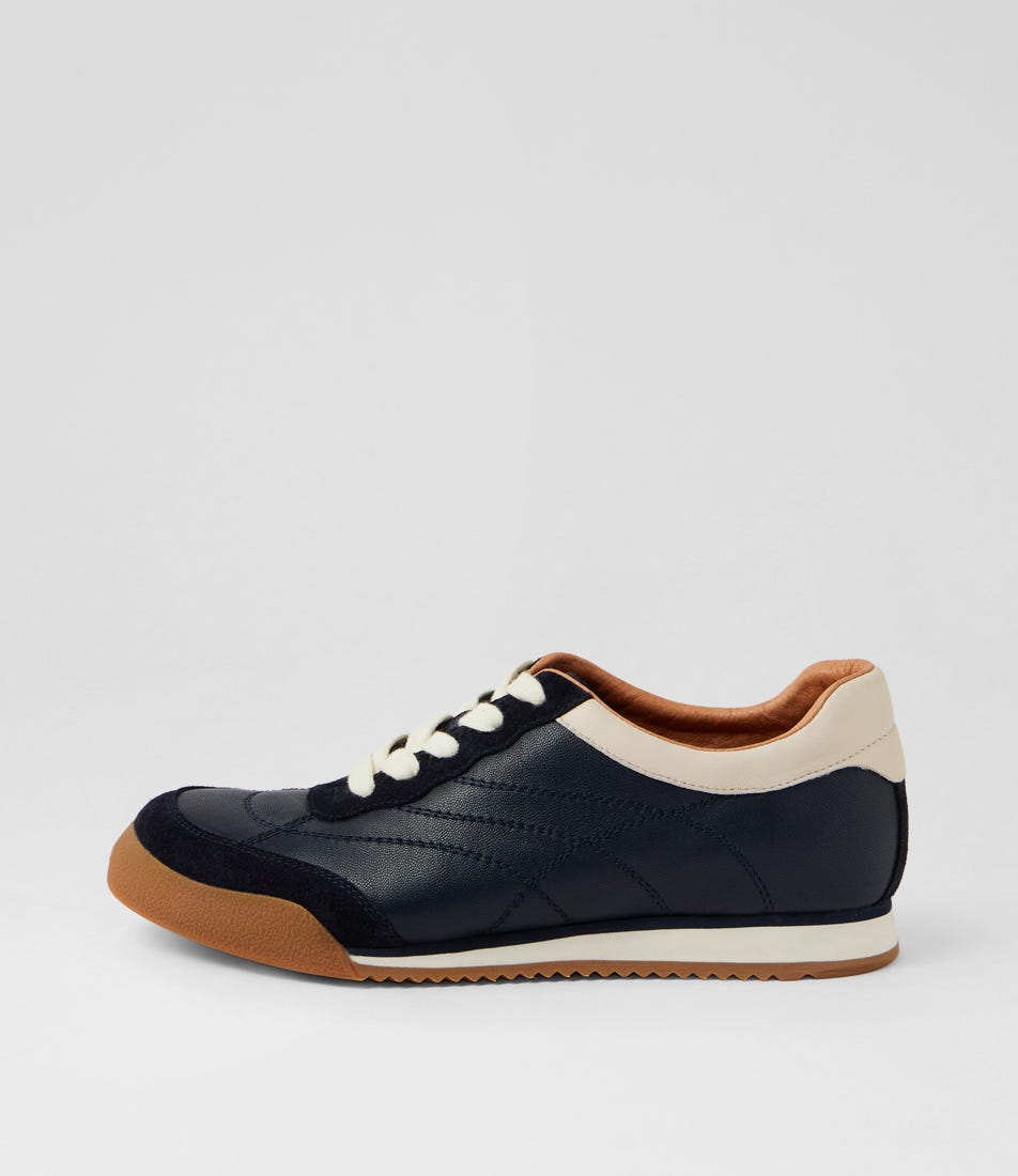 Flinches Xw Navy Vanilla Leather Sneakers